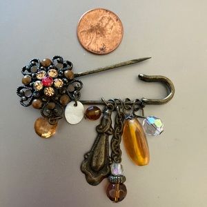 Vintage Brooch
